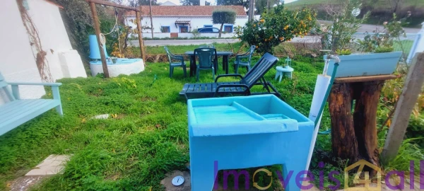 Moradia T4 para Venda em Almodôvar e Graça dos Padrões