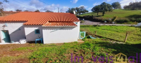 Moradia T4 para Venda em Almodôvar e Graça dos Padrões