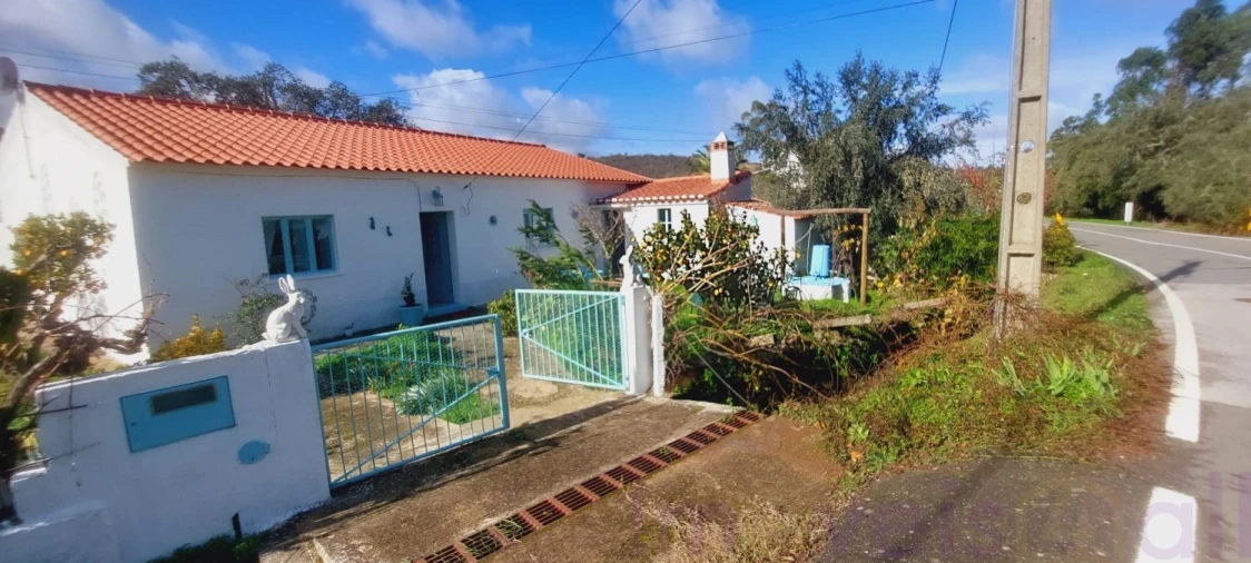 Moradia T4 para Venda em Almodôvar e Graça dos Padrões Foto 21