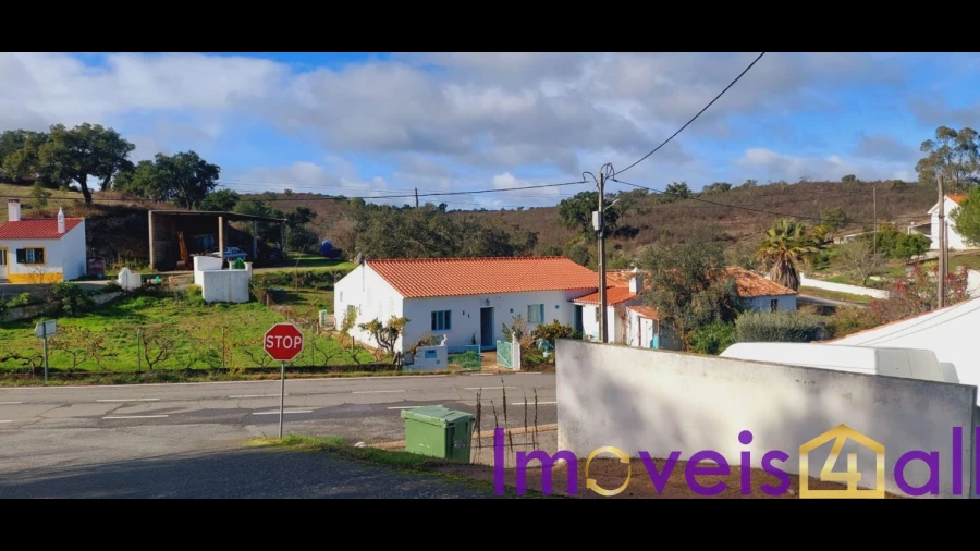 Moradia T4 para Venda em Almodôvar e Graça dos Padrões