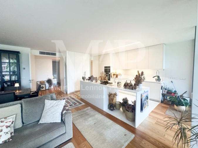 Apartamento T2 para Venda em Cascais e Estoril Foto 11