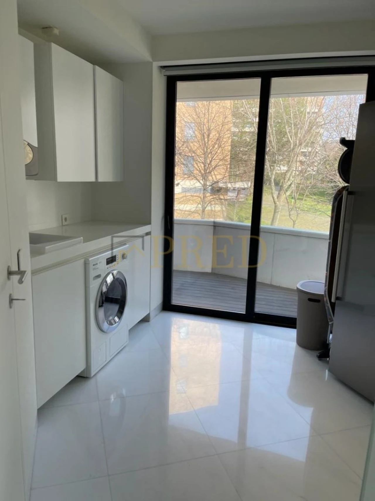 Apartamento T3 para Arrendamento em Aldoar, Foz do Douro e Nevogilde Foto 10