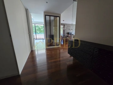 Apartamento T3 para Arrendamento em Aldoar, Foz do Douro e Nevogilde