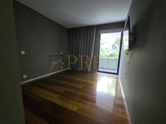 Apartamento T3 para Arrendamento em Aldoar, Foz do Douro e Nevogilde Foto 14