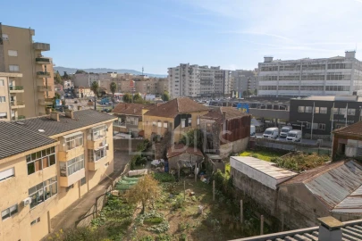 Prédio para Venda em Rio Tinto