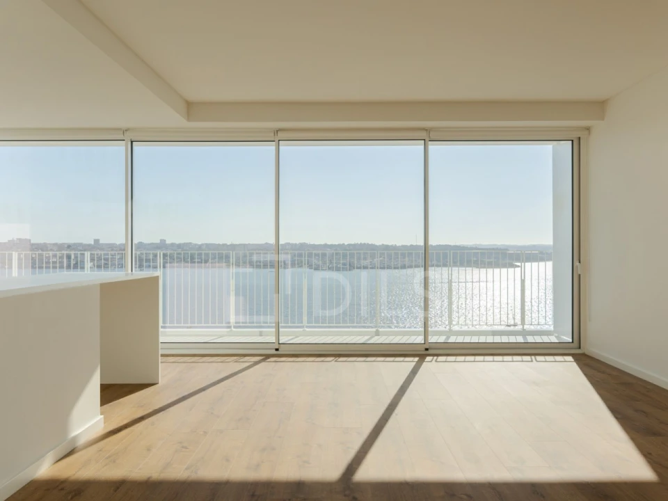 Apartamento T3 para Venda em Seixal, Arrentela e Aldeia de Paio Pires Foto 4
