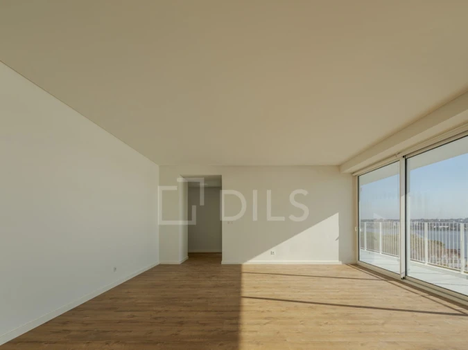 Apartamento T3 para Venda em Seixal, Arrentela e Aldeia de Paio Pires Foto 26