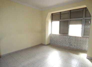 Apartamento T2 para Venda em Falagueira-Venda Nova