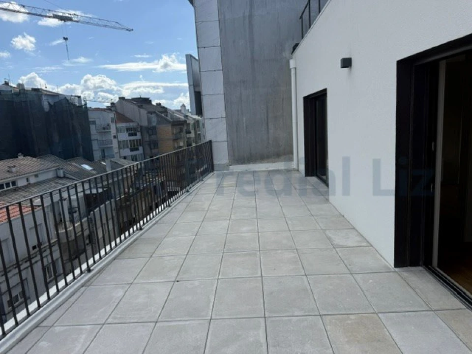Apartamento T2 para Venda em Cedofeita, Santo Ildefonso, Sé, Miragaia, São Nicolau e Vitória Foto 7
