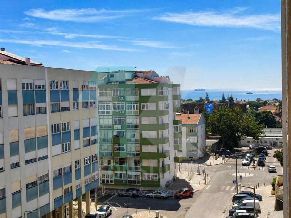 Apartamento T3 para Venda em Carcavelos e Parede Foto 1