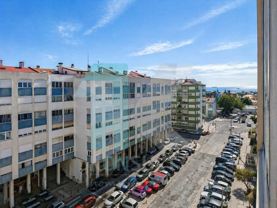 Apartamento T3 para Venda em Carcavelos e Parede Foto 4