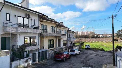 Moradia T3 para Venda em Fânzeres e São Pedro da Cova