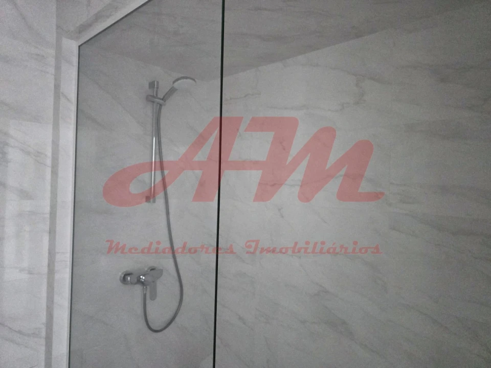 Apartamento T3 para Venda em Benfica Foto 20