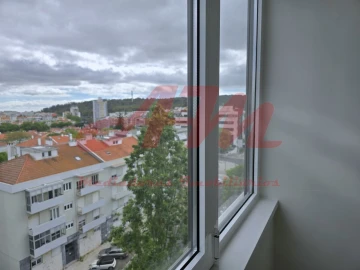 Apartamento T3 para Venda em Benfica