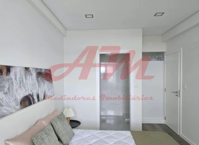 Apartamento T3 para Venda em Benfica Foto 36