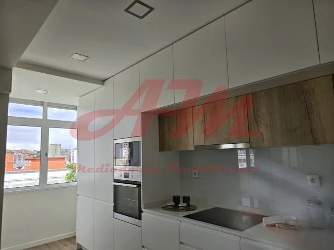 Apartamento T3 para Venda em Benfica Foto 5
