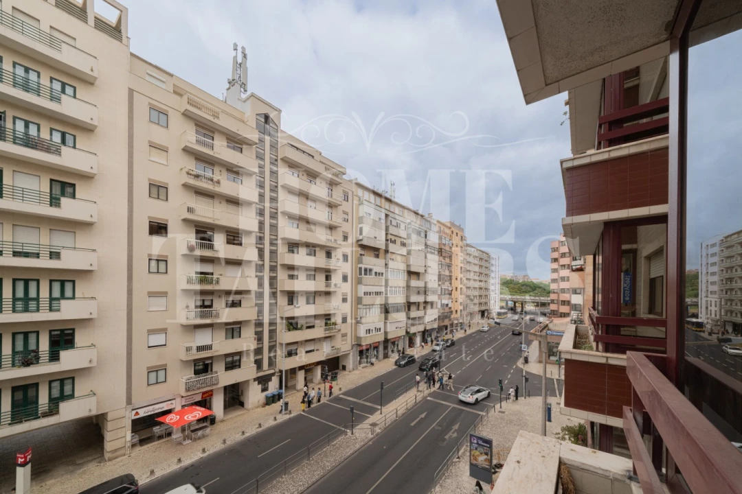 Apartamento T3 para Venda em São Domingos de Benfica Foto 23