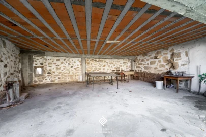 Moradia T6 para Venda em Romariz