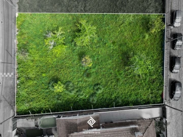 Terreno para Venda em Paços de Brandão
