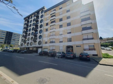 Apartamento T3 para Venda em O. Azeméis, Riba-Ul, Ul, Macinhata Seixa, Madail