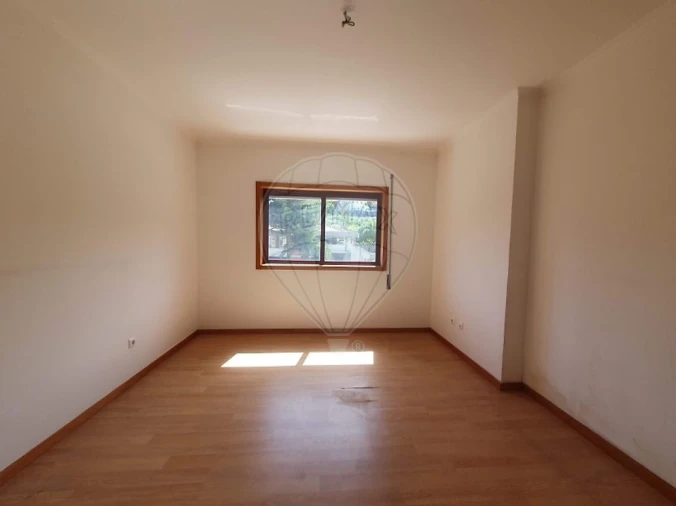 Apartamento T3 para Venda em O. Azeméis, Riba-Ul, Ul, Macinhata Seixa, Madail Foto 5