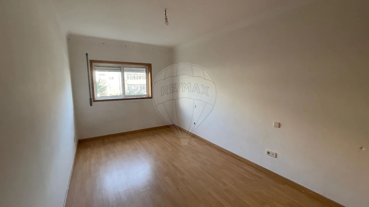 Apartamento T3 para Venda em O. Azeméis, Riba-Ul, Ul, Macinhata Seixa, Madail Foto 16