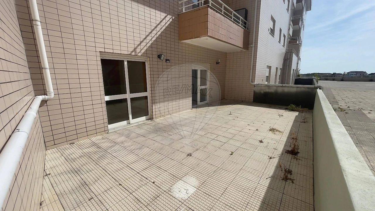 Apartamento T3 para Venda em O. Azeméis, Riba-Ul, Ul, Macinhata Seixa, Madail Foto 6