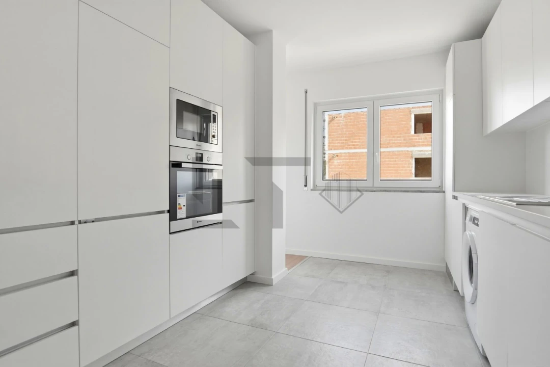 Apartamento T3 para Venda em Santo António dos Cavaleiros e Frielas Foto 11