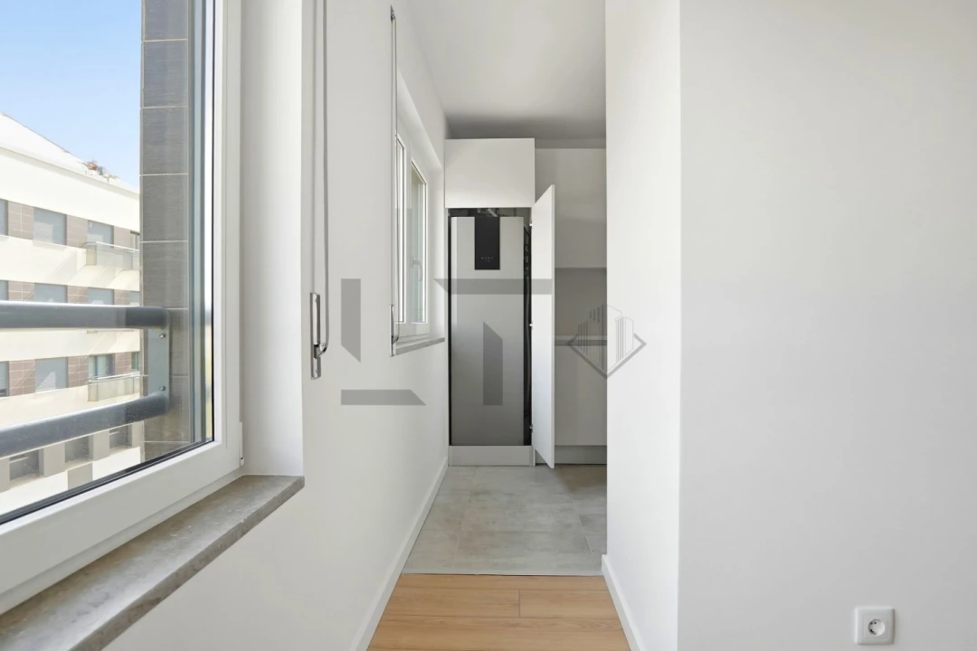 Apartamento T3 para Venda em Santo António dos Cavaleiros e Frielas Foto 7