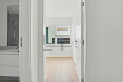 Apartamento T3 para Venda em Santo António dos Cavaleiros e Frielas