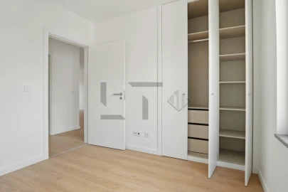 Apartamento T3 para Venda em Santo António dos Cavaleiros e Frielas