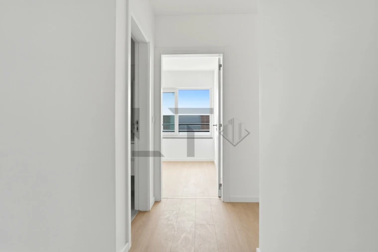 Apartamento T3 para Venda em Santo António dos Cavaleiros e Frielas Foto 12