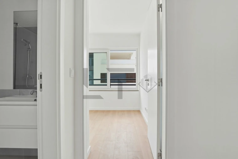 Apartamento T3 para Venda em Santo António dos Cavaleiros e Frielas Foto 13