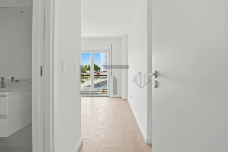 Apartamento T3 para Venda em Santo António dos Cavaleiros e Frielas Foto 22