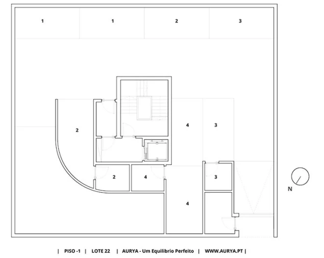 Apartamento T3 para Venda em Santo António dos Cavaleiros e Frielas Planta 2