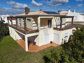 Moradia T3 para Venda em Portimão