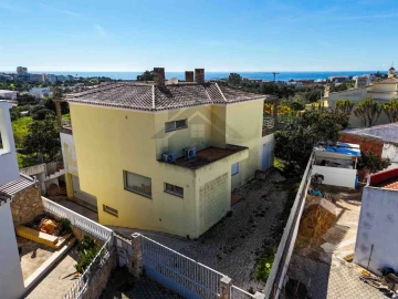 Moradia T3 para Venda em Portimão