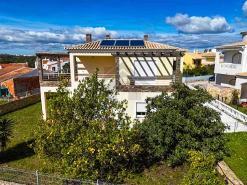 Moradia T3 para Venda em Portimão