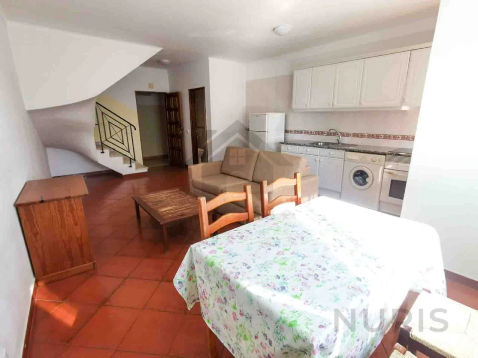Apartamento T2 para Arrendamento em Portimão Foto 4