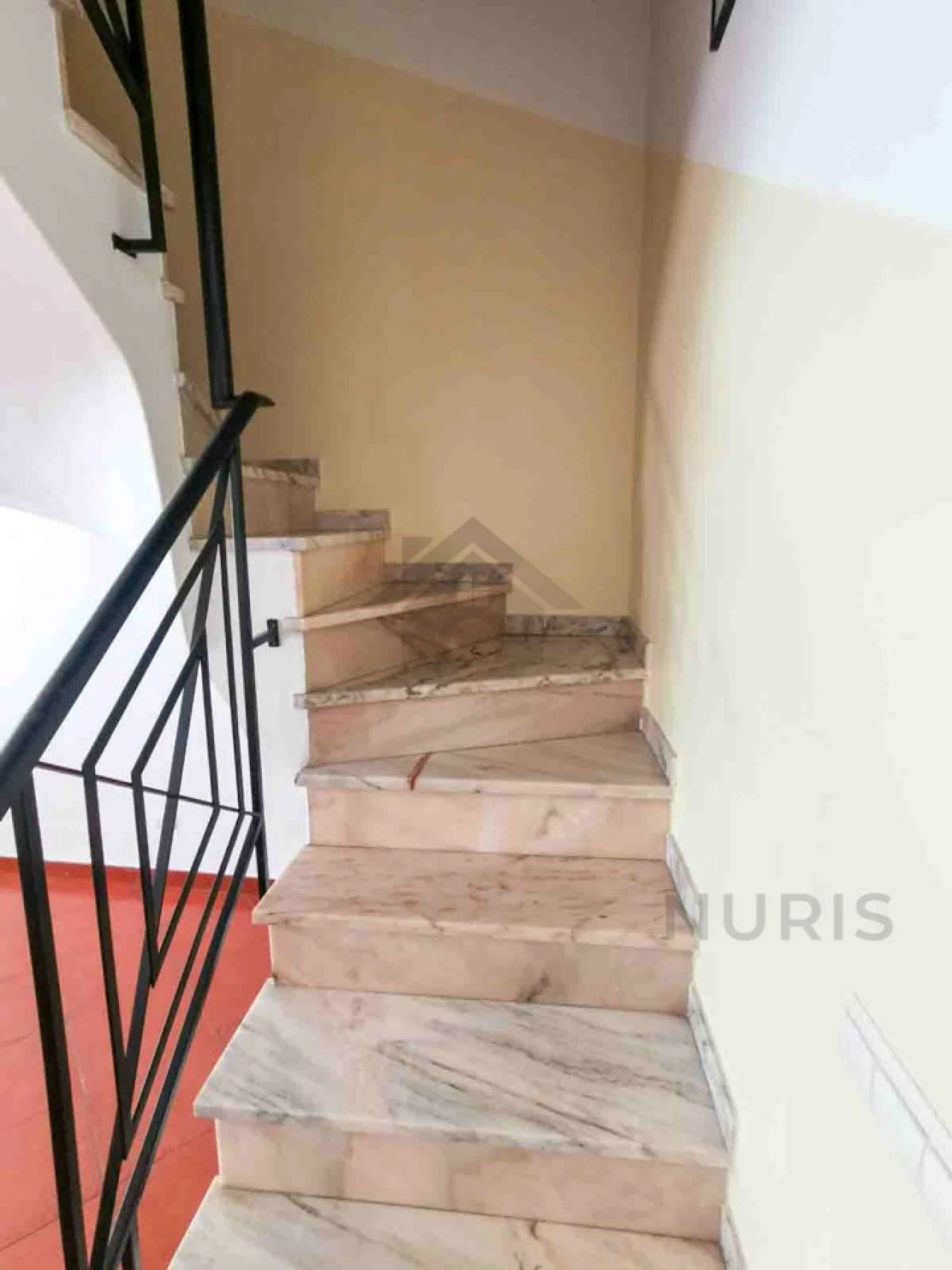 Apartamento T2 para Arrendamento em Portimão Foto 6