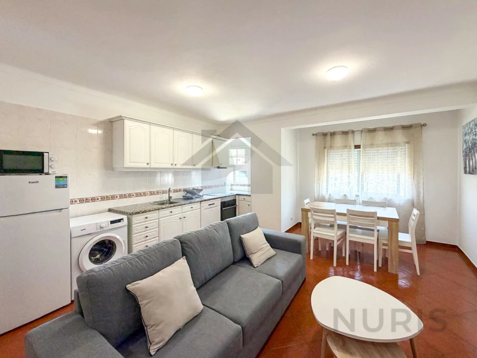 Apartamento T2 para Arrendamento em Portimão Foto 6