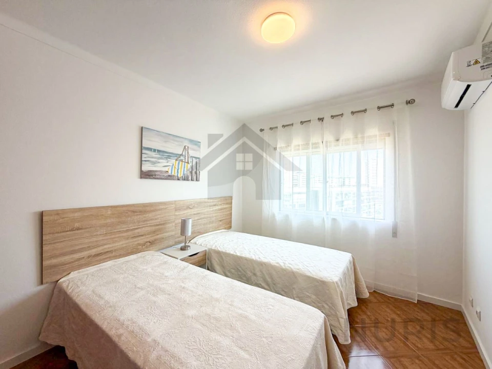 Apartamento T2 para Arrendamento em Portimão Foto 17