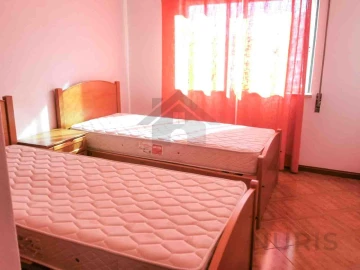Apartamento T2 para Arrendamento em Portimão