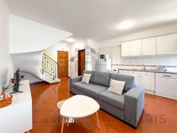 Apartamento T2 para Arrendamento em Portimão