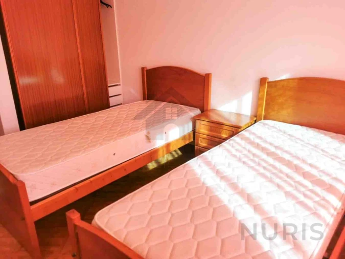 Apartamento T2 para Arrendamento em Portimão Foto 8