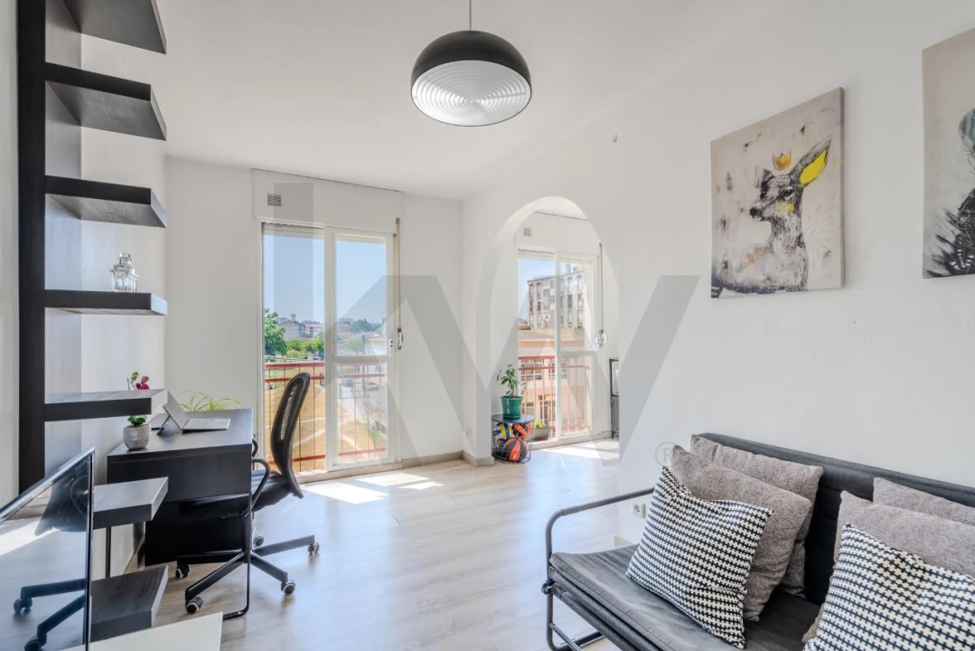 Apartamento T2 para Venda em Baixa da Banheira e Vale da Amoreira Foto 1