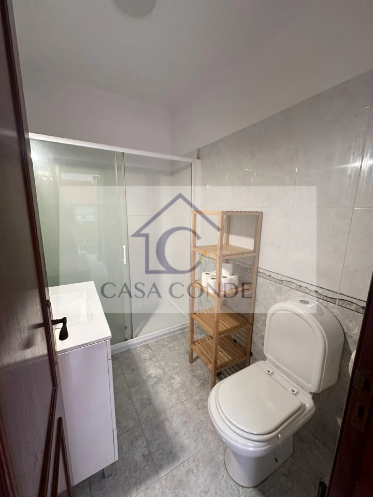 Apartamento T1 para Venda em Seixal, Arrentela e Aldeia de Paio Pires Foto 8