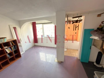 Prédio para Venda em São Vicente