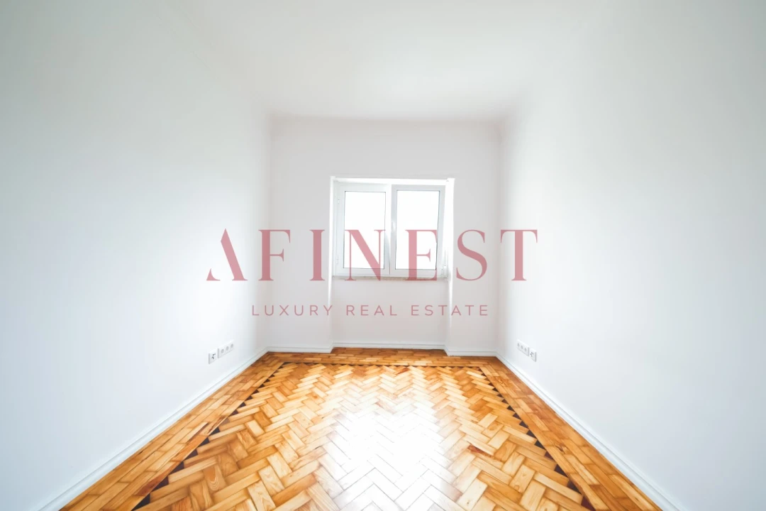 Apartamento T3 para Arrendamento em Lumiar Foto 19