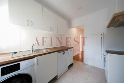 Apartamento T3 para Arrendamento em Lumiar